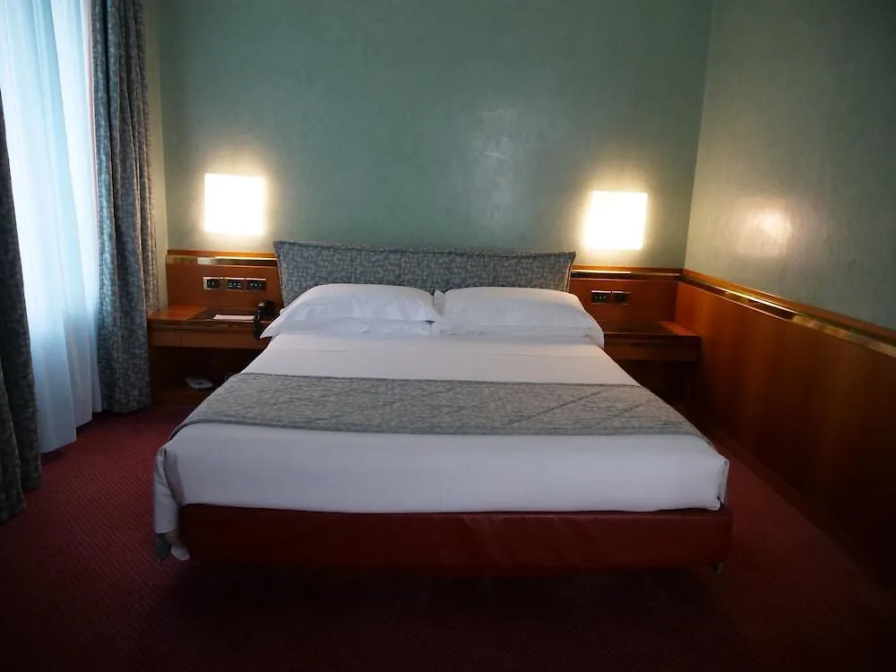 Hotel Michelangelo Milão